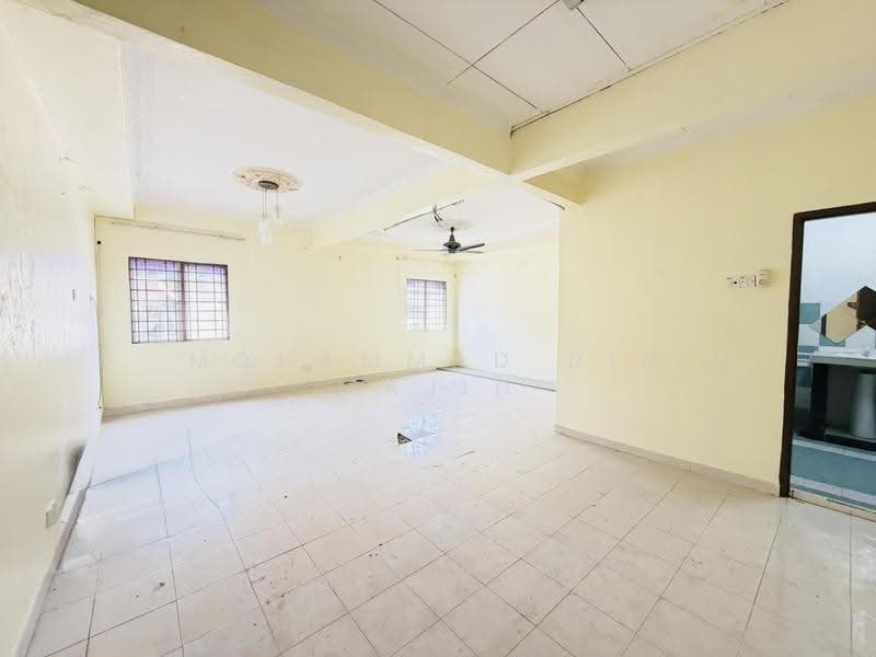 Rumah Teres 2-Tingkat untuk Dijual di Shah Alam (Selangor) - Mohammad Din Majid - Interior - PropertyGuru.com.my