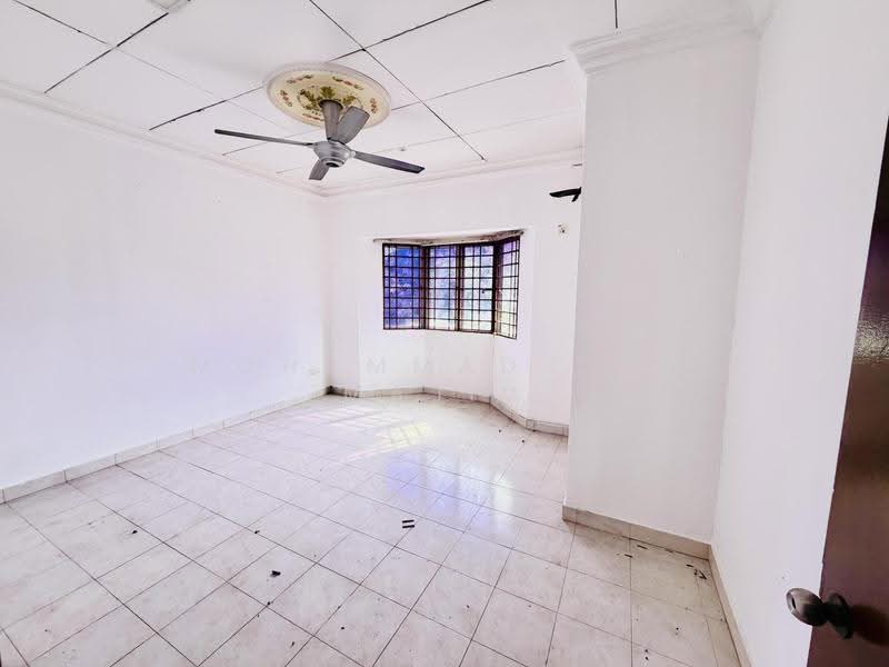 Rumah Teres 2-Tingkat untuk Dijual di Shah Alam (Selangor) - Mohammad Din Majid - Interior - PropertyGuru.com.my