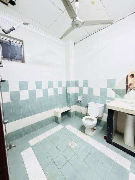 Rumah Teres 2-Tingkat untuk Dijual di Shah Alam (Selangor) - Mohammad Din Majid - Bathroom - PropertyGuru.com.my