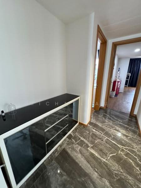 Kondominium untuk Disewa di Verticas Residensi - Michael Au - Corridor - PropertyGuru.com.my
