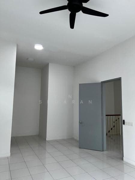 Rumah Teres 2-Tingkat untuk Dijual di Bandar Saujana Putra (Tanjong Duabelas) - K.N. Segaran - Study - PropertyGuru.com.my