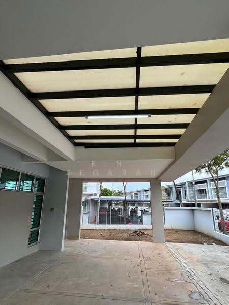 Rumah Teres 2-Tingkat untuk Dijual di Bandar Saujana Putra (Tanjong Duabelas) - K.N. Segaran - Exterior - PropertyGuru.com.my