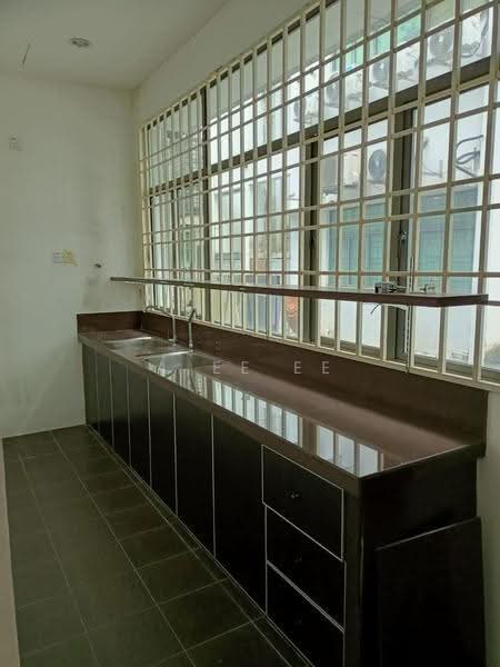 Shop / Office for Rent in Bay Avenue (Bayan Lepas) - A Ee Ee - Kitchen - PropertyGuru.com.my
