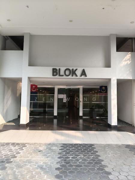 Kediaman Servis untuk Dijual di Greenfield Regency - Zen Wong - Exterior - PropertyGuru.com.my
