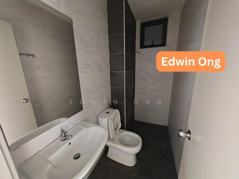 Kondominium untuk Dijual di Eco Bloom - Edwin Ong - Bathroom - PropertyGuru.com.my