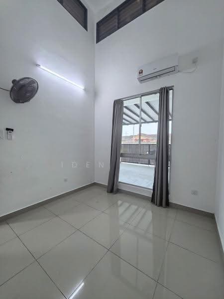 Rumah Kluster untuk Dijual di Iskandar Puteri (Nusajaya) (Johor) - Iden Tan - Interior - PropertyGuru.com.my