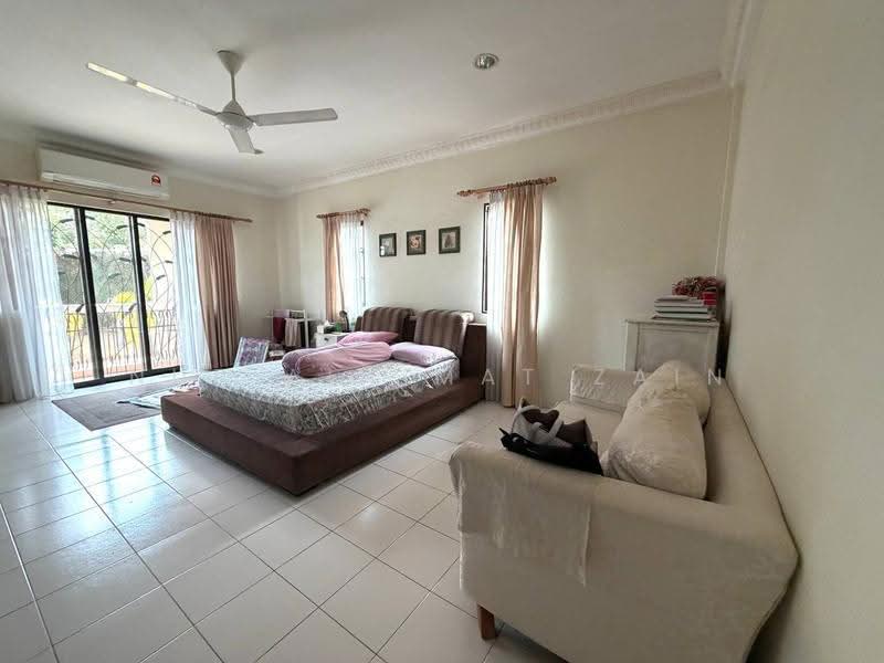Rumah Berkembar untuk Dijual di Shah Alam (Selangor) - Nur Ain Mat Zain - PropertyGuru.com.my