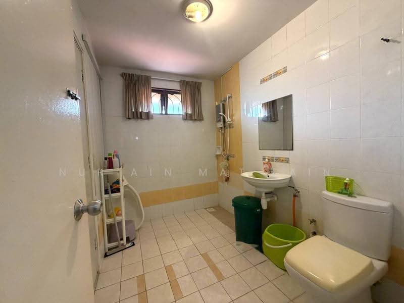 Rumah Berkembar untuk Dijual di Shah Alam (Selangor) - Nur Ain Mat Zain - PropertyGuru.com.my