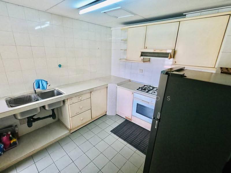 Condominium for Sale at Seri Hijauan - Izzat Zamros - Kitchen - PropertyGuru.com.my