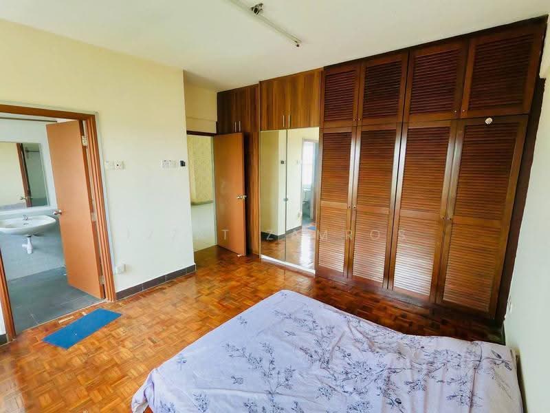 Condominium for Sale at Seri Hijauan - Izzat Zamros - Bedroom - PropertyGuru.com.my