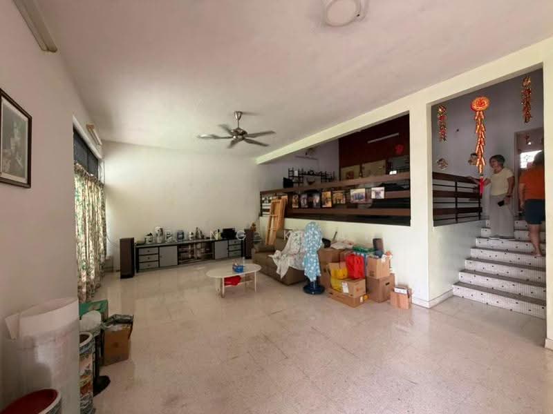 Rumah Berkembar untuk Dijual di Bukit Dumbar (Jelutong) - Ping Koay - Living Room - PropertyGuru.com.my