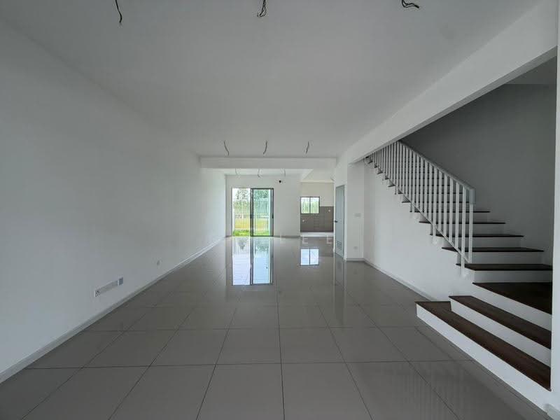 2-storey Terraced House for Rent in Bandar Gamuda Cove (Dengkil) - SY Lee - Living Room - PropertyGuru.com.my