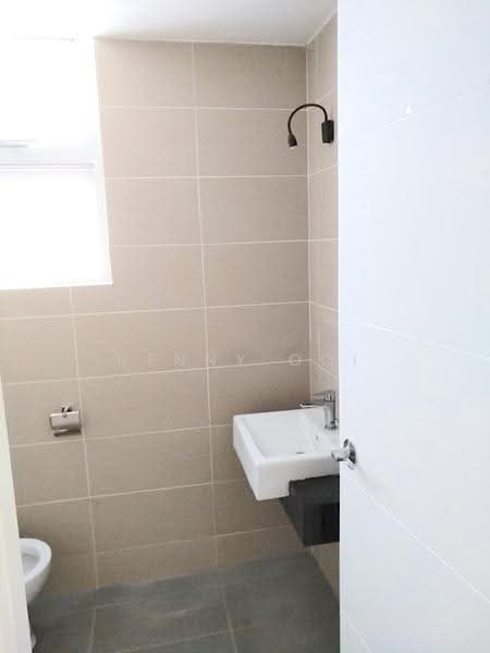 Kondominium untuk Dijual di Sandilands - Kenny Ooi - Bathroom - PropertyGuru.com.my