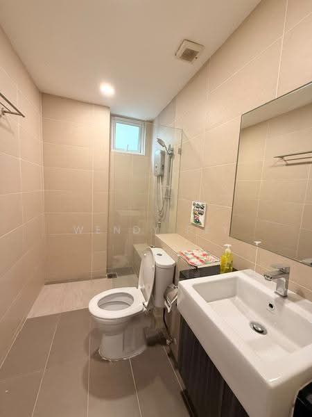 Kondominium untuk Dijual di Tropicana Bay Residences - Wendy Pey - Bathroom - PropertyGuru.com.my