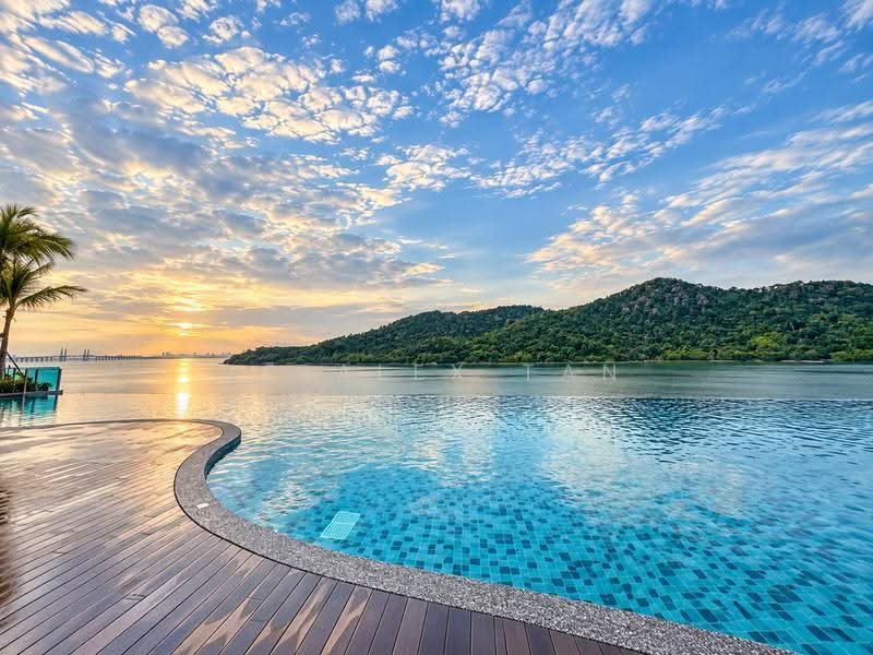 Condominium for Sale at Queens Residences Q2 @ Queens Waterfront - JC Alex Tan - Exterior - PropertyGuru.com.my