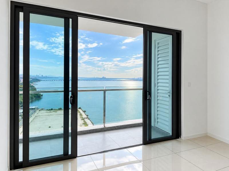 Condominium for Sale at Queens Residences Q2 @ Queens Waterfront - JC Alex Tan - Balcony - PropertyGuru.com.my