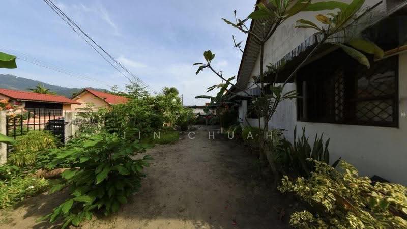 Rumah Berkembar untuk Dijual di Taman Green Lane (Jelutong) - Jin Chuah - Exterior - PropertyGuru.com.my