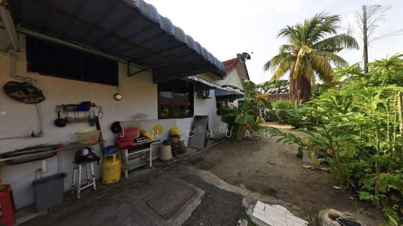 Rumah Berkembar untuk Dijual di Taman Green Lane (Jelutong) - Jin Chuah - Exterior - PropertyGuru.com.my