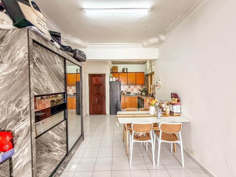 Apartment for Sale at Pangsapuri Anggerik Indah - Izzat Zamros - Kitchen - PropertyGuru.com.my