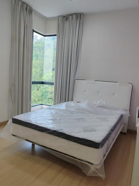 Kondominium untuk Disewa di Brezza Hill - Levis Chan - Bedroom - PropertyGuru.com.my