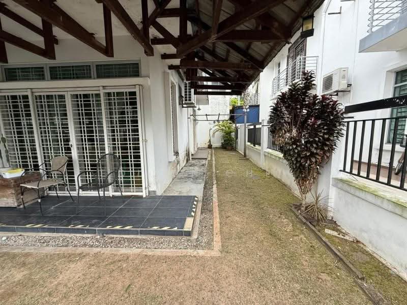 Link Bungalow for Sale in Mutiara Rini (Skudai) - EDISON CHEW - PropertyGuru.com.my