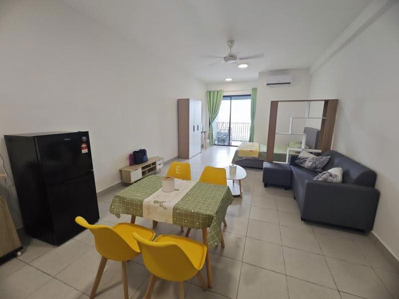 Kediaman Servis untuk Disewa di The Netizen - Teh . - Living Room - PropertyGuru.com.my