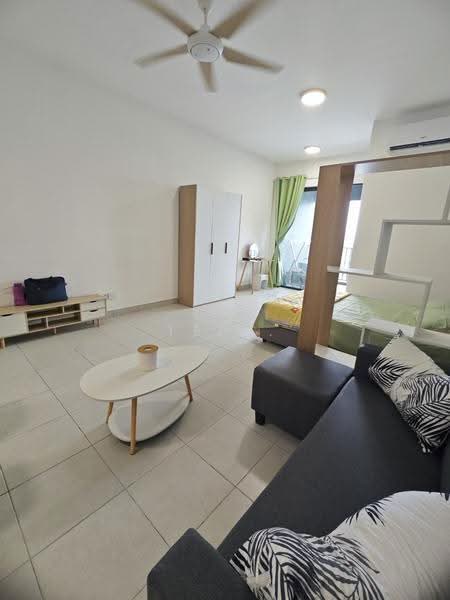 Kediaman Servis untuk Disewa di The Netizen - Teh . - Living Room - PropertyGuru.com.my