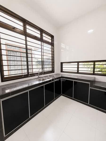 Rumah Kluster untuk Dijual di Setia Tropika (Johor Bahru) - Olivia Ching - PropertyGuru.com.my