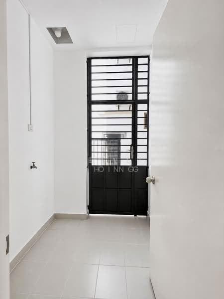 Rumah Kluster untuk Dijual di Setia Tropika (Johor Bahru) - Olivia Ching - Interior - PropertyGuru.com.my