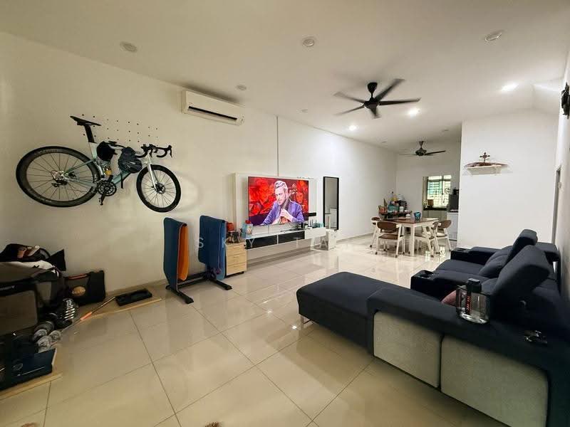 Rumah Teres 2-Tingkat untuk Dijual di Bandar Putra Jaya (Tebrau) - Sky Tan - Living Room - PropertyGuru.com.my