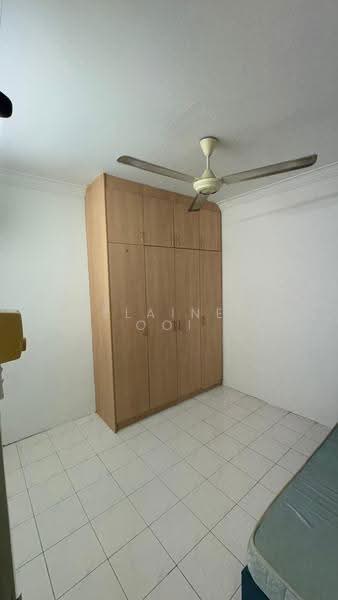 Pangsapuri untuk Dijual di Krystal Villa - Elaine Ooi - Bedroom - PropertyGuru.com.my