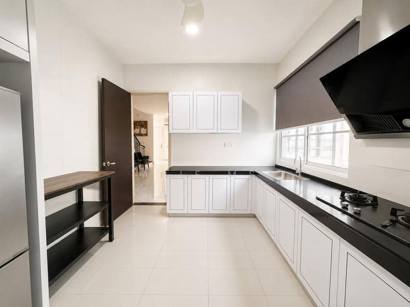 Cluster House for Sale in Eco Spring (Johor Bahru) - Arif MS - Kitchen - PropertyGuru.com.my
