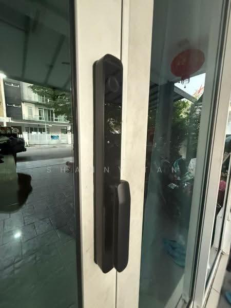 Rumah Berkembar untuk Dijual di Bandar Mahkota Cheras (Cheras) - Shanny Tan - Entrance - PropertyGuru.com.my