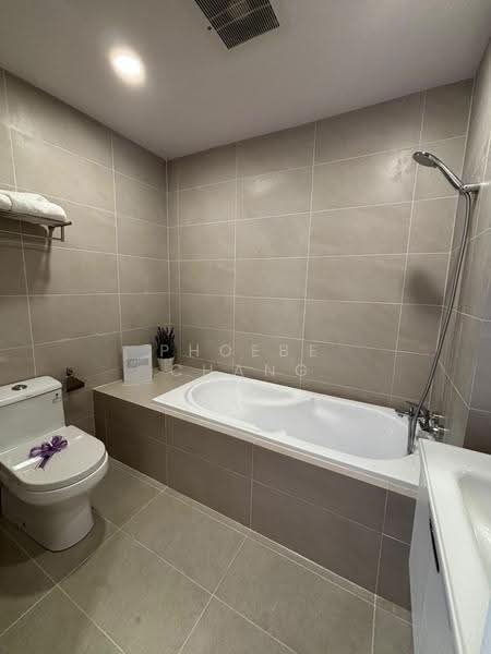 Condominium for Sale at StarLight Residences - Phoebe Chang - Bathroom - PropertyGuru.com.my