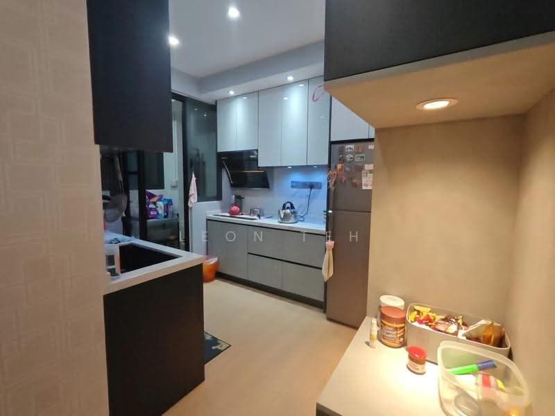 Kediaman Servis untuk Dijual di United Point (Residensi Berpadu) - Leon Teh - Kitchen - PropertyGuru.com.my