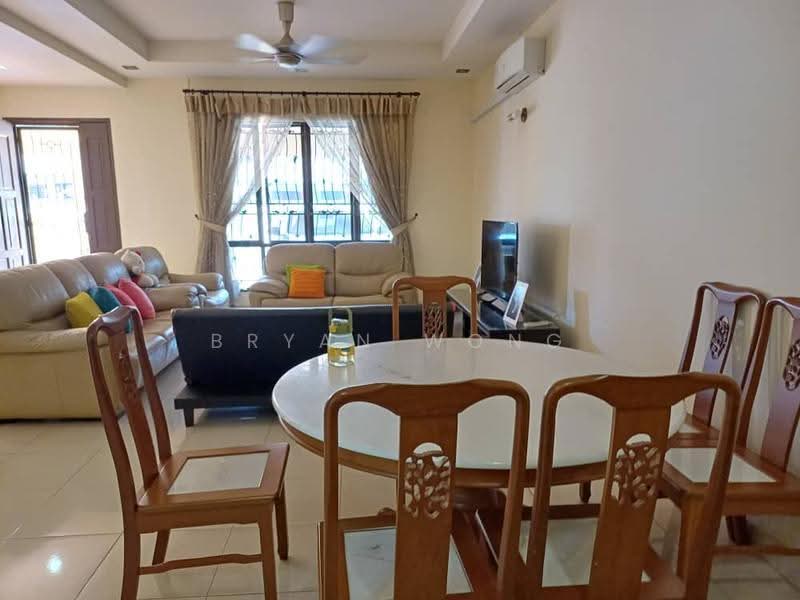 2.5-storey Terraced House for Sale in Taman Bukit Kajang Baru (Kajang) - Bryan Wong - Living Room - PropertyGuru.com.my
