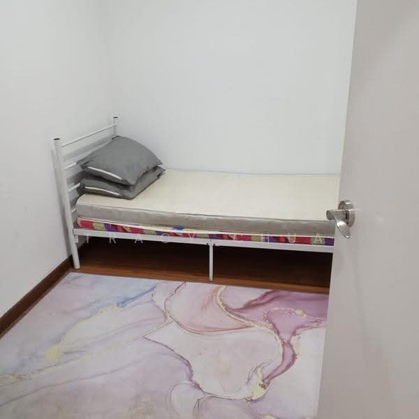 Kediaman Servis untuk Disewa di i-SOHO @ i-City - Tracy Chua - Bedroom - PropertyGuru.com.my