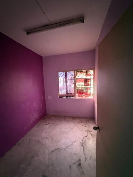 Apartment for Rent at Sri Anggerik 2 - Jc Shik - Interior - PropertyGuru.com.my