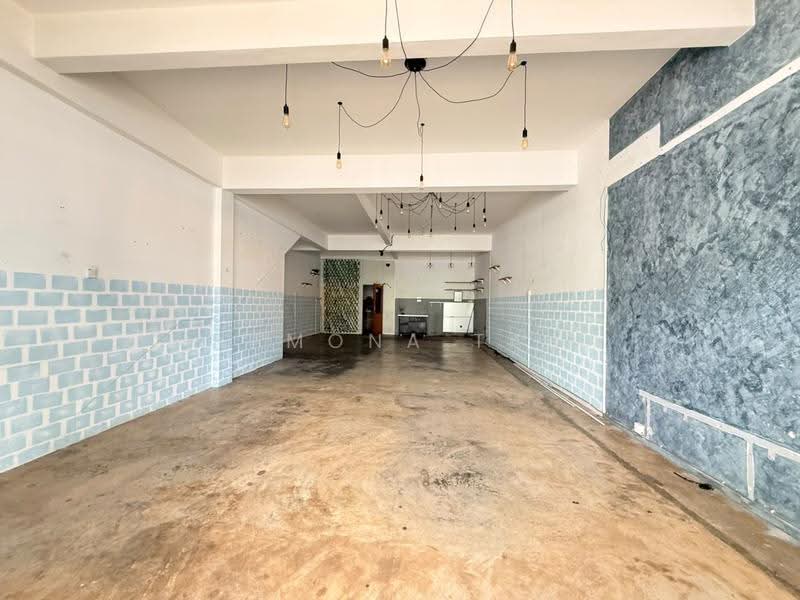 Shop for Rent in Taman Merdeka Permai (Batu Berendam) - Ramona Tan - Interior - PropertyGuru.com.my