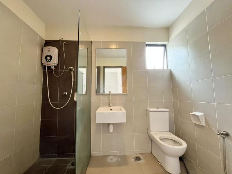 Rumah Teres 2-Tingkat untuk Dijual di Bandar Tasik Puteri (Rawang) - Tom Yip - Bathroom - PropertyGuru.com.my