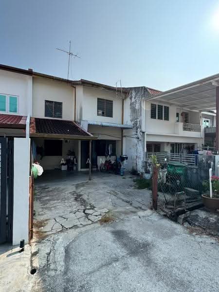 Rumah Teres 2-Tingkat untuk Dijual di Bukit Gedung (Bayan Baru) - Alan Lee - Exterior - PropertyGuru.com.my