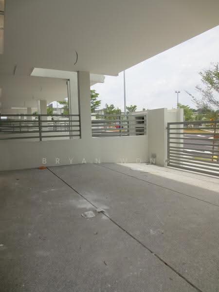 Rumah Teres 2-Tingkat untuk Dijual di Taman TTDI Grove (Kajang) - Bryan Wong - Exterior - PropertyGuru.com.my