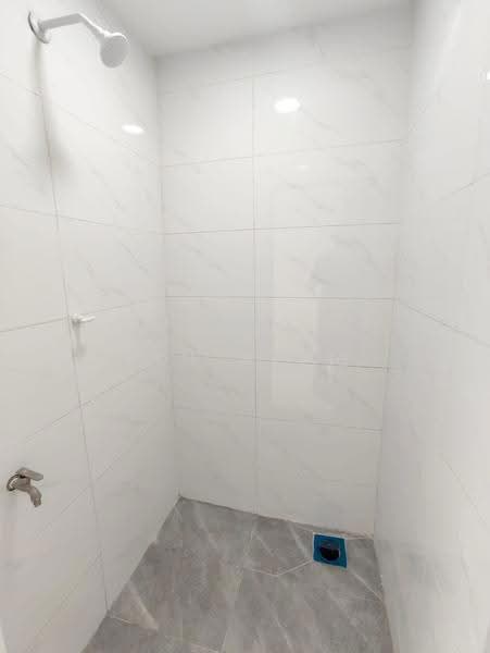 Rumah Flat untuk Dijual di Taman Melor - Zen Wong - Bathroom - PropertyGuru.com.my