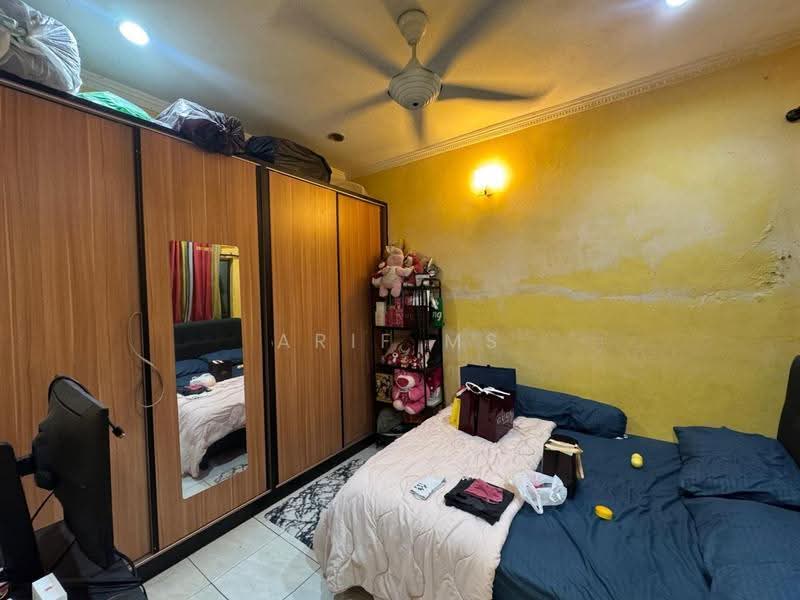 Rumah Teres 1-Tingkat untuk Dijual di Tampoi (Johor) - Arif MS - Bedroom - PropertyGuru.com.my