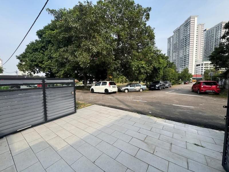 Rumah Teres 1-Tingkat untuk Dijual di Tampoi (Johor) - Arif MS - Exterior - PropertyGuru.com.my