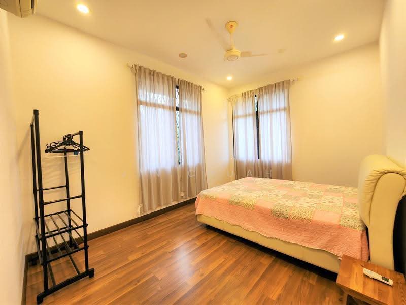 Rumah Berkembar untuk Dijual di Taman Green Lane (Jelutong) - Jin Chuah - Bedroom - PropertyGuru.com.my