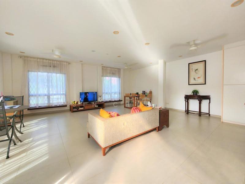 Rumah Berkembar untuk Dijual di Taman Green Lane (Jelutong) - Jin Chuah - Living Room - PropertyGuru.com.my