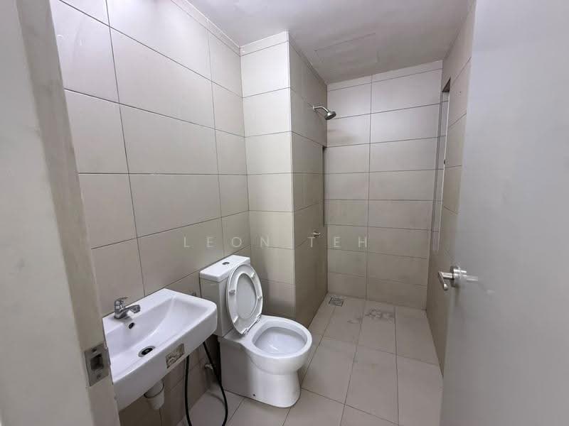 Service Residence for Sale at Savio @ Riana Dutamas - Leon Teh - Bathroom - PropertyGuru.com.my