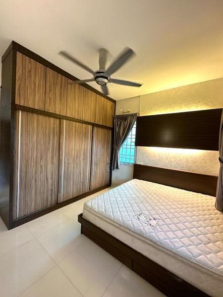 Kondominium untuk Dijual di Desa Bukit Jambul - Jocellynn Lee - Bedroom - PropertyGuru.com.my