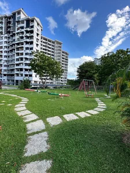 Kondominium untuk Dijual di Desa Bukit Jambul - Jocellynn Lee - Exterior - PropertyGuru.com.my
